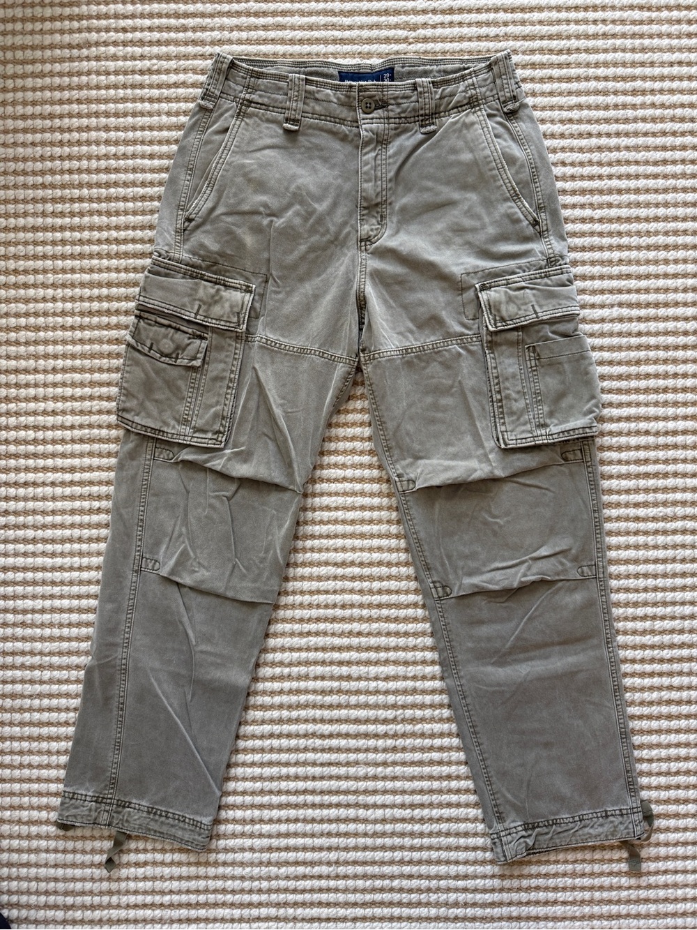 Abercrombie & Fitch Olive Cargo Pants (29W × 30L)